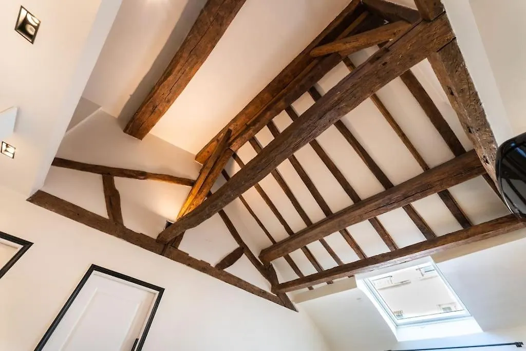 Apartment Grand Place Des Vosges, Marais/bastille Paris